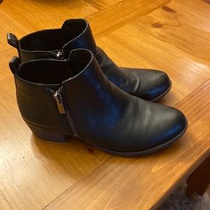 Sz 6.5 Ladies Lucky Brand Black Leather Basel Booties